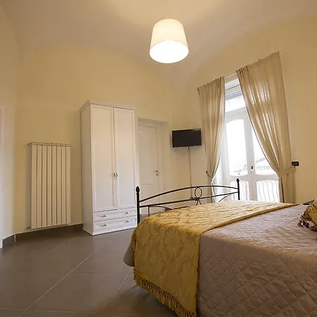 Millenovecentoventi Bed & Breakfast San Leucio